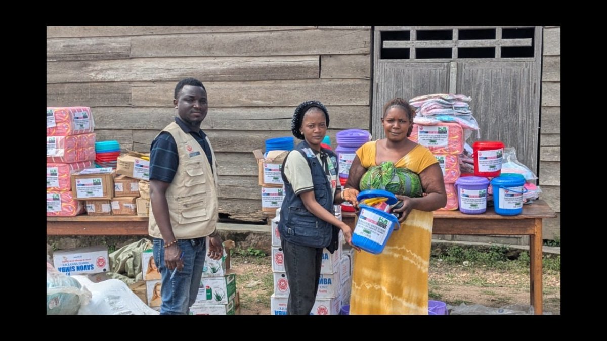 L'ONG FADEM contribue à la distribution de kits d'hygiène à 200 femmes vulnérables de Komanda